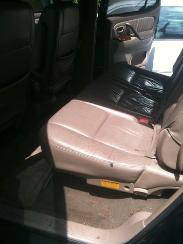 2004 Toyota Sequoia Limited Sport Utility 4-Door 4.7L, image 22