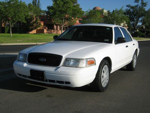 2006 ford crown victoria police interceptor sedan 4-door 4.6l p71 cvpi 31k miles