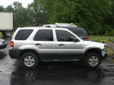 2006 ford escape no reserve salvage