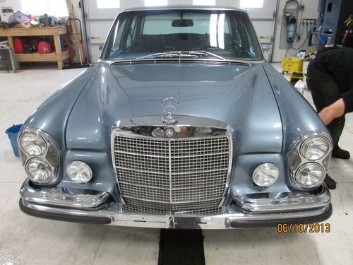 1970 mercedes 300sel 4 door muscle car