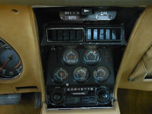 1976 Chevy Corvette, image 11