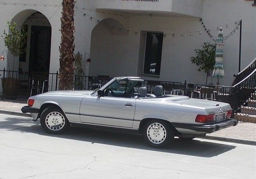 ** estate sale ** 1989 560 sl w/ 66k original miles ** take@look **