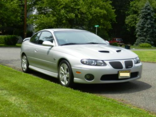 2005 pontiac gto - silver - 44k miles