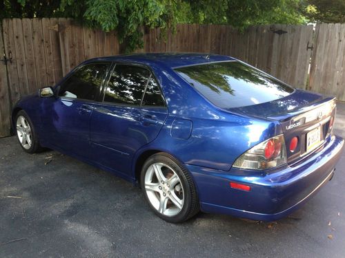 2003 lexus is300 base sedan 4-door 3.0l