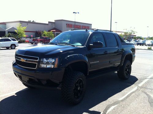 2012 chevrolet avalanche ls crew cab pickup 4-door 5.3l