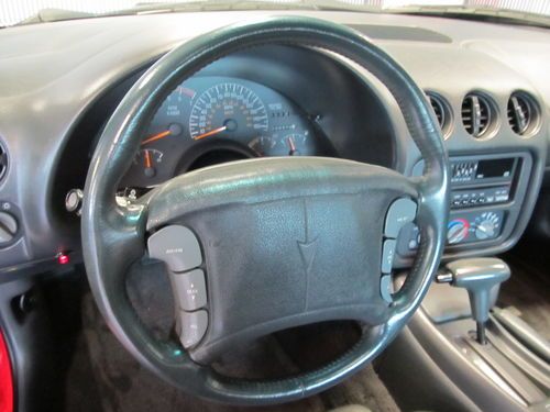 1993 Pontiac Firebird Trans Am Coupe 2-Door 5.7L, US $8,995.00, image 4