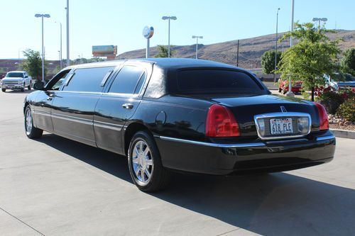 2007 Lincoln Town Car Executive Sedan 4-Door 4.6L, US $27,900.00, image 3