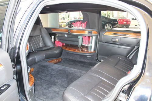 2007 Lincoln Town Car Executive Sedan 4-Door 4.6L, US $27,900.00, image 10