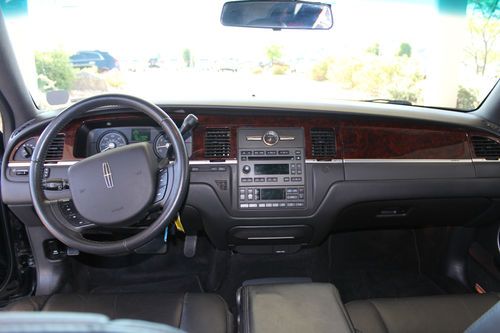 2007 Lincoln Town Car Executive Sedan 4-Door 4.6L, US $27,900.00, image 24