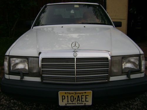 1986 mercedes 300e sedan