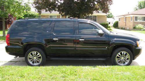 2008 chevrolet suburban 1500 lt sport utility 4-door 5.3l