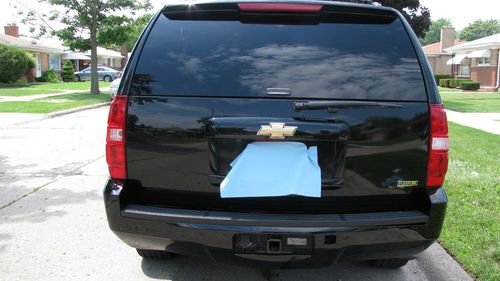 2008 Chevrolet Suburban 1500 LT Sport Utility 4-Door 5.3L, US $15,000.00, image 4