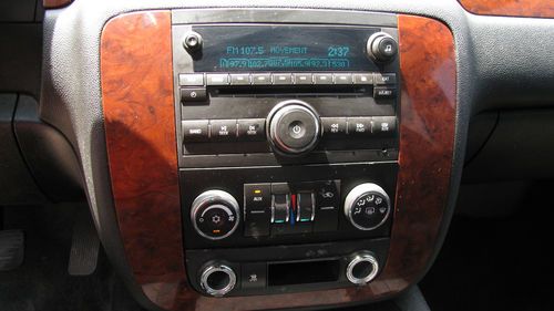 2008 Chevrolet Suburban 1500 LT Sport Utility 4-Door 5.3L, US $15,000.00, image 9