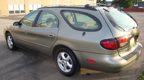 2003 ford taurus s/w, salvage title, 86,000 miles, no reserve!!