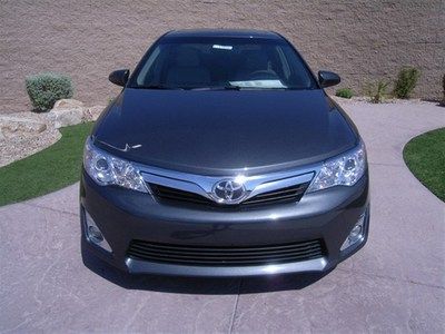 XLE V6 New 3.5L Bluetooth Radio: Display Audio w/Nav/Entune & JBL Safety Connect, image 2