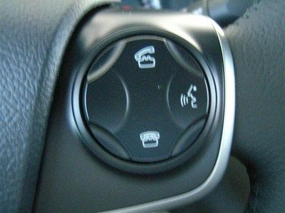 XLE V6 New 3.5L Bluetooth Radio: Display Audio w/Nav/Entune & JBL Safety Connect, image 18