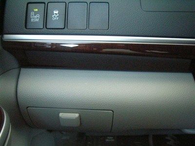 XLE V6 New 3.5L Bluetooth Radio: Display Audio w/Nav/Entune & JBL Safety Connect, image 30