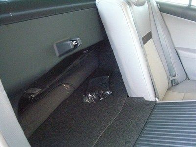 XLE V6 New 3.5L Bluetooth Radio: Display Audio w/Nav/Entune & JBL Safety Connect, image 47