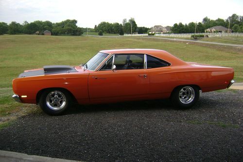 1969 plymouth roadrunner