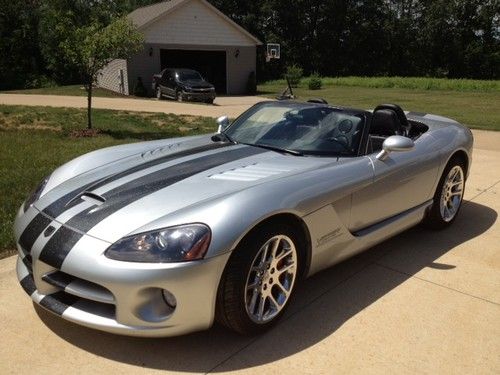 DODGE VIPER SRT CONVERTIBLE WITH RACING STRIPES, US $41,200.00, image 12