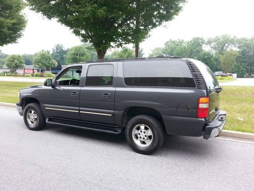 2003 Chevrolet Suburban LT 4x4 5.3 V8 Third Row, US $4,300.00, image 2