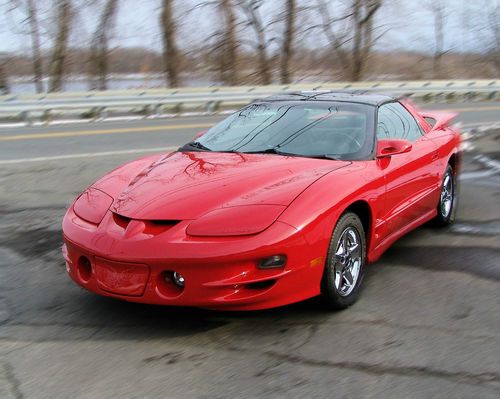 2001 pontiac firebird trans am coupe 2-door 5.7l