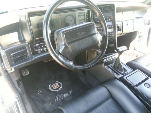1991 Cadillac Allante Convertible 2-Door 4.5L, image 7
