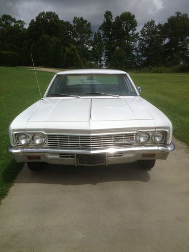 1966 chevrolet impala base hardtop 4-door 5.3l