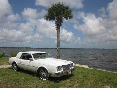 1984 buick riviera luxury coupe 2-door 5.0l