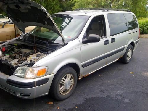 2002 Chevy Venture minivan - smooth driving, great interior, image 3