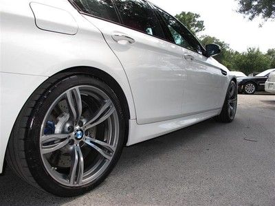 White with Red Leather Very Eye Catching! Loaded up with options FL Dealer SAVE!, US $86,991.00, image 10