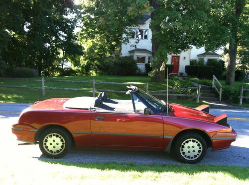 Mercury capri base convertible 2-door 1.6l, 1991, with lots of extra parts!!!