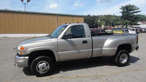 Regular cab - 4x4 - dually wheels - 6.6l duramax turbo diesel - no reserve