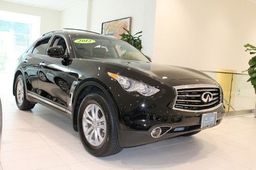 Black leather seats all wheel drive navigation sunroof rear backup camera
