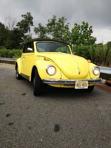 Beautiful and original 1972 volkswagen convertible