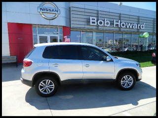 2012 volkswagen tiguan 2wd 4dr auto s