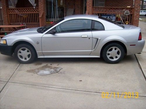 1999 ford mustang base coupe 2-door 3.8l