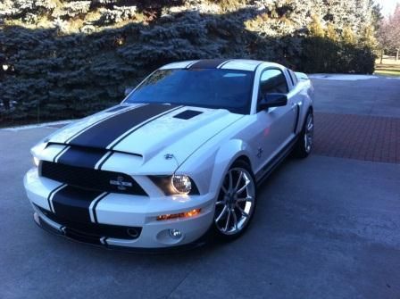 2007 gt500 super snake, white w/black stripes, black interior, 2694 miles,