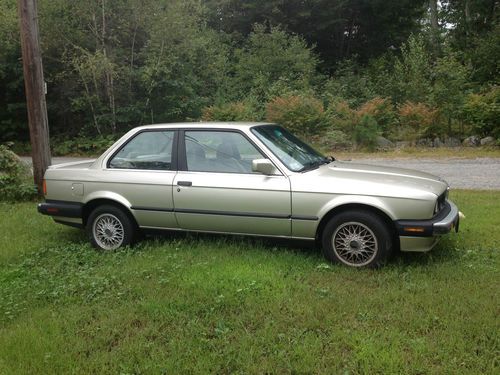 F1988 bmw 325 isa bronze 2 door