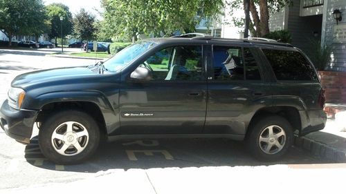 2004 chevy trailblazer..original owner..very good condition