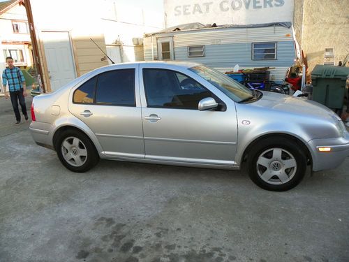 Vw jetta gls 1.8 with $1,300 with prepaid service package!