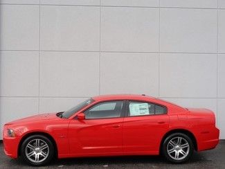 New 2014 dodge charger r/t 5.7l hemi