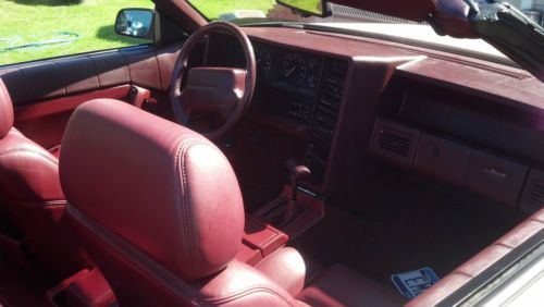 1993 Cadillac Allante Base Convertible 2-Door 4.6L, image 12