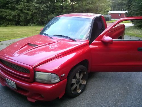 2000 dodge dakota base standard cab pickup 2-door 3.9l