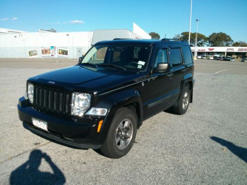 2008 jeep liberty sport