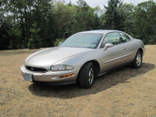 1997 buick riviera 163000 miles 3.8 litre coupe 2 door automatic sun roof  exc.
