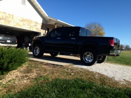 Nissan Titan Truck Black 6" Lift 35" Tires over $8,000 in options 4x4, image 5