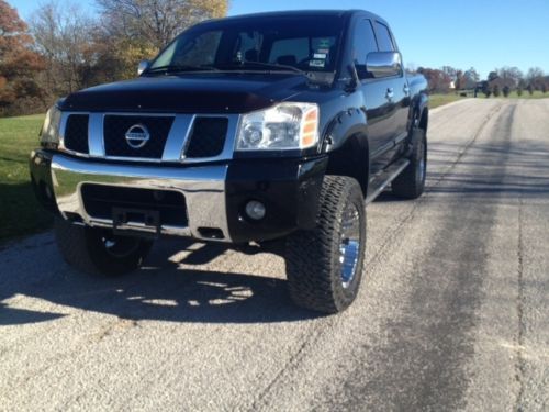 Nissan Titan Truck Black 6" Lift 35" Tires over $8,000 in options 4x4, image 12