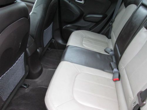 2011 Hyundai Tucson Limited Sport Utility 4-Door 2.4L, image 4