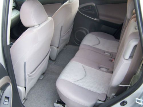 2006 TOYOTA RAV4 - AWD - 4 DOOR - CD PLAYER - FRESH DETAIL - 4 CYLINDER, US $9,500.00, image 2
